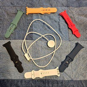Apple Watch Series 7 41mm Replacement Silicone Bands & Charger